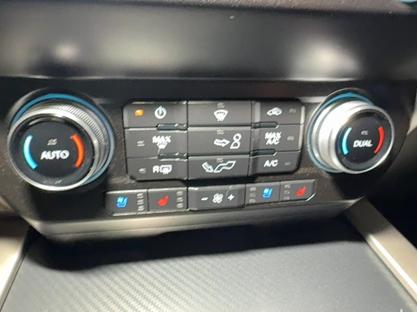 2020 Ford F-150 Lariat - Photo 39