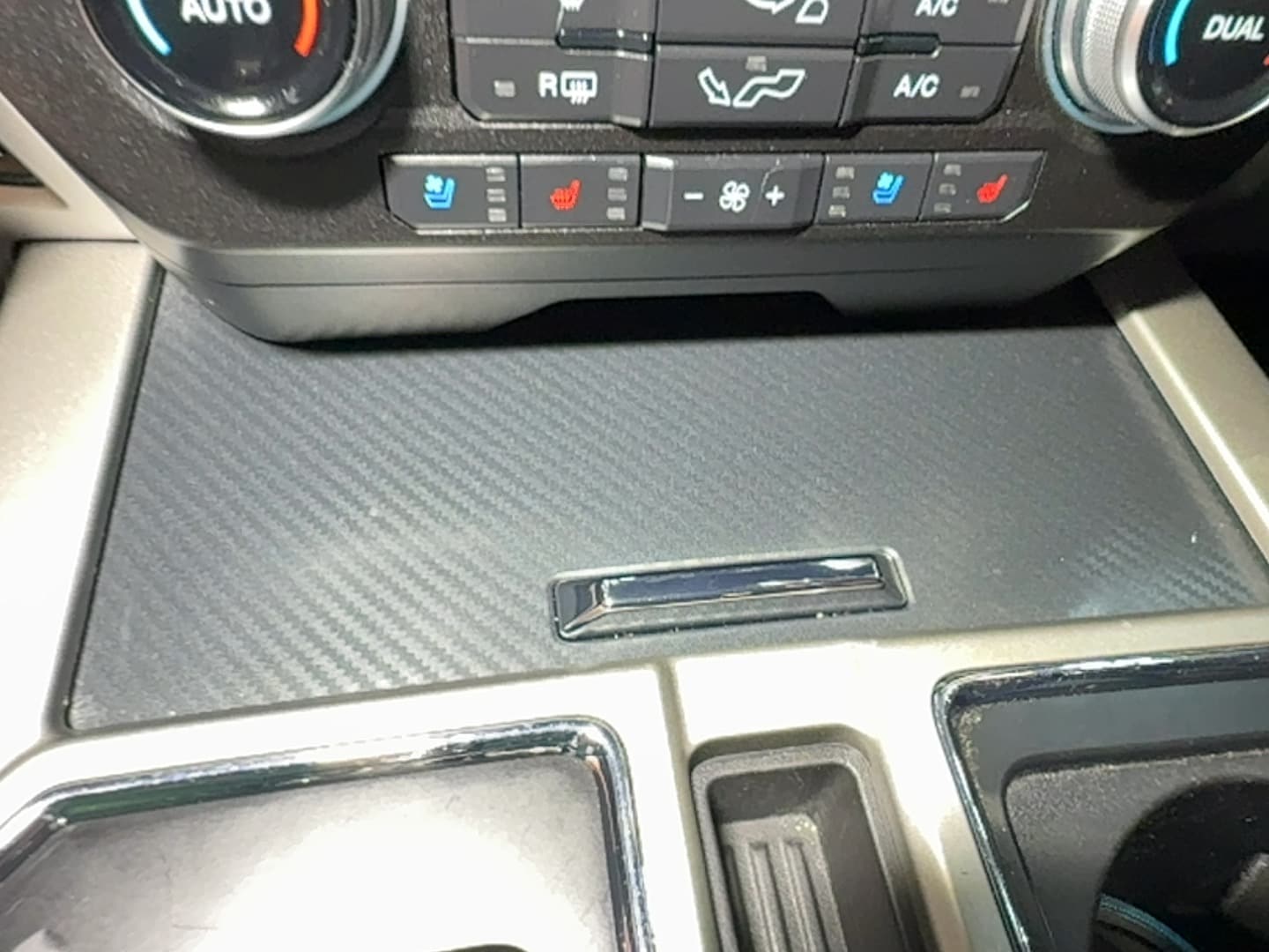2020 Ford F-150 Lariat - Photo 51