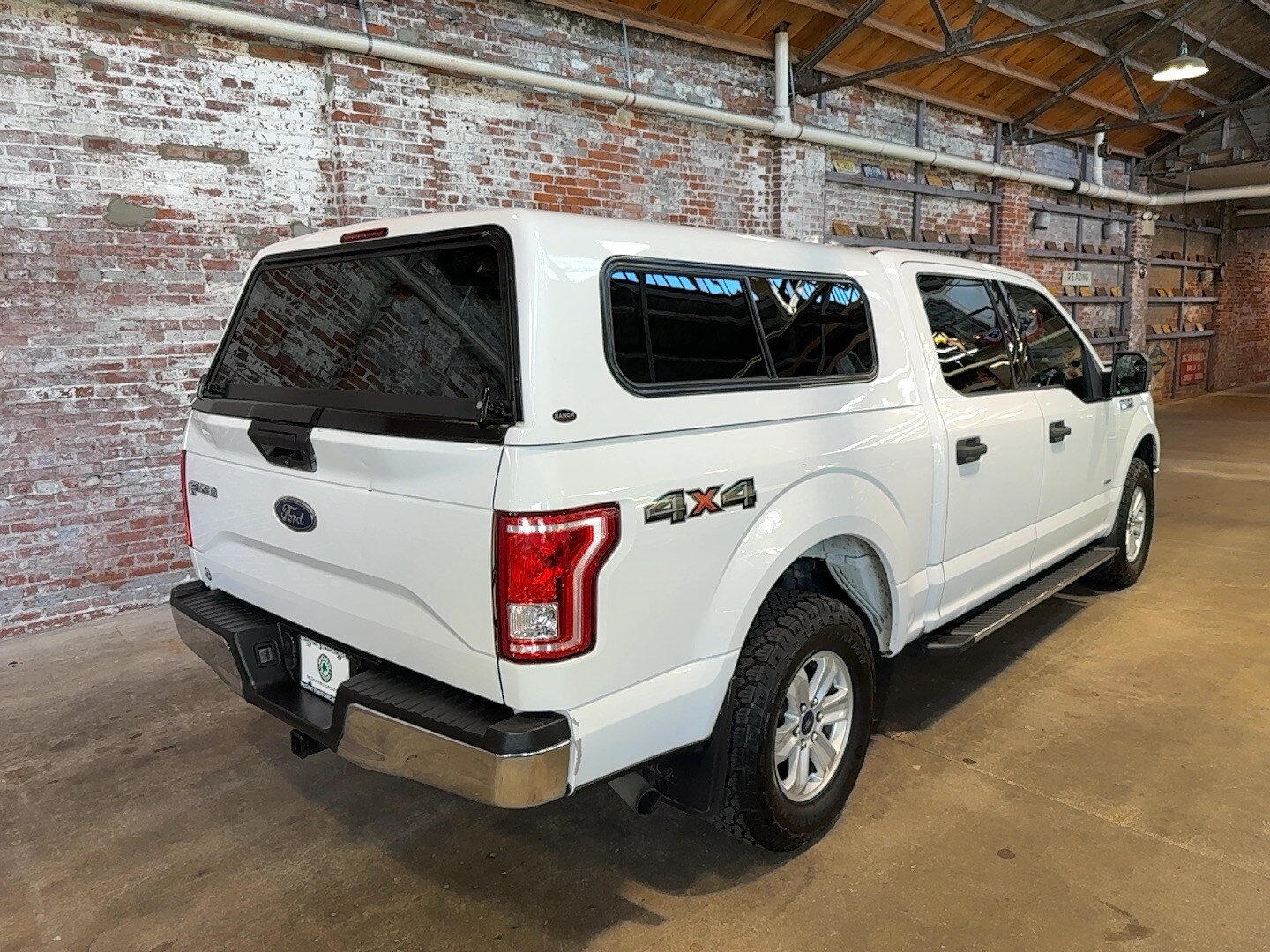 2016 Ford F-150 XLT photo 3