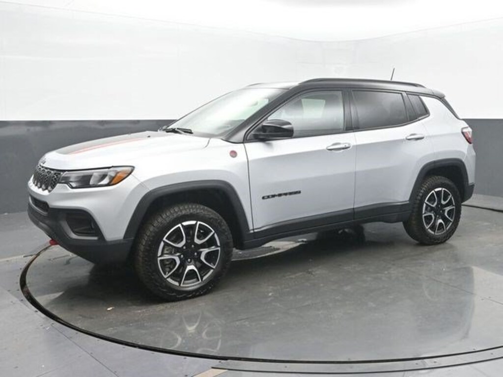 Used 2024 Jeep Compass Trailhawk 4x4 SUV