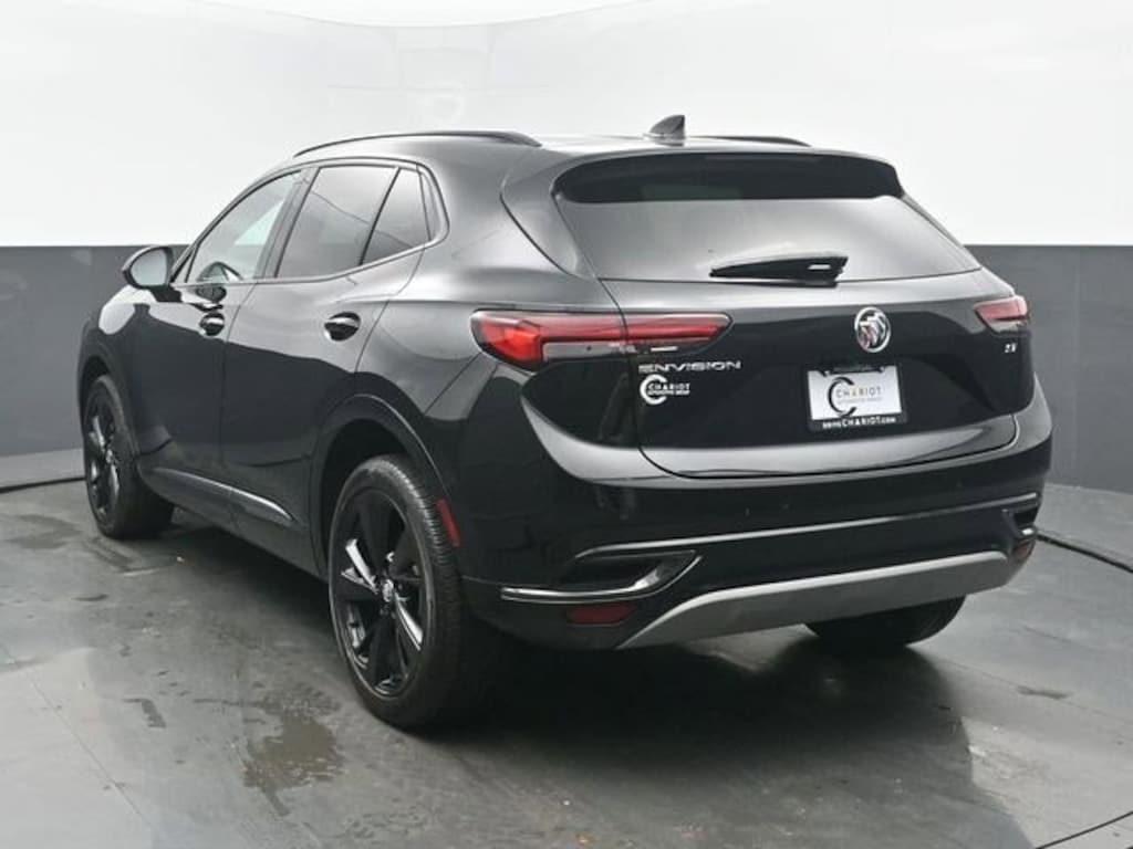 Used 2022 Buick Envision Preferred SUV