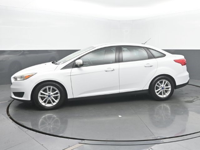 Used 2017 Ford Focus SE with VIN 1FADP3F2XHL332213 for sale in Kokomo, IN