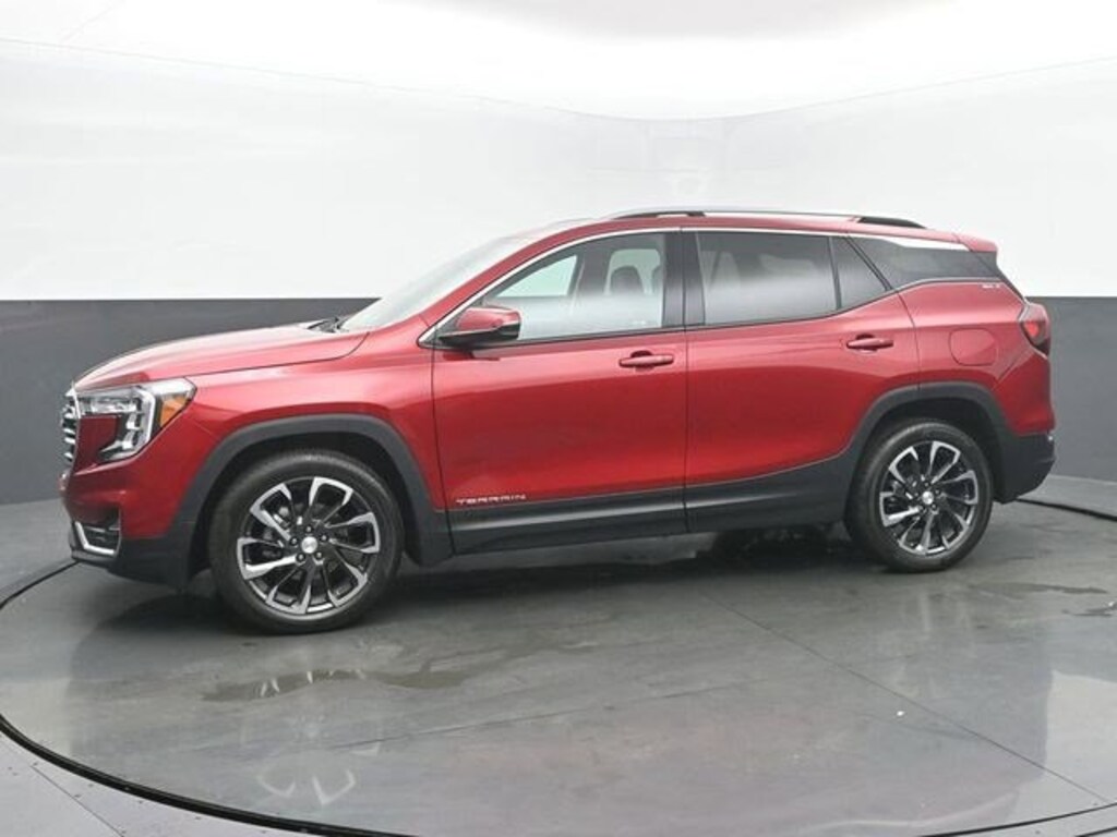Certified 2024 GMC Terrain SLT SUV