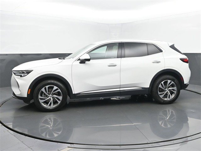 2023 Buick Envision Essence photo 2