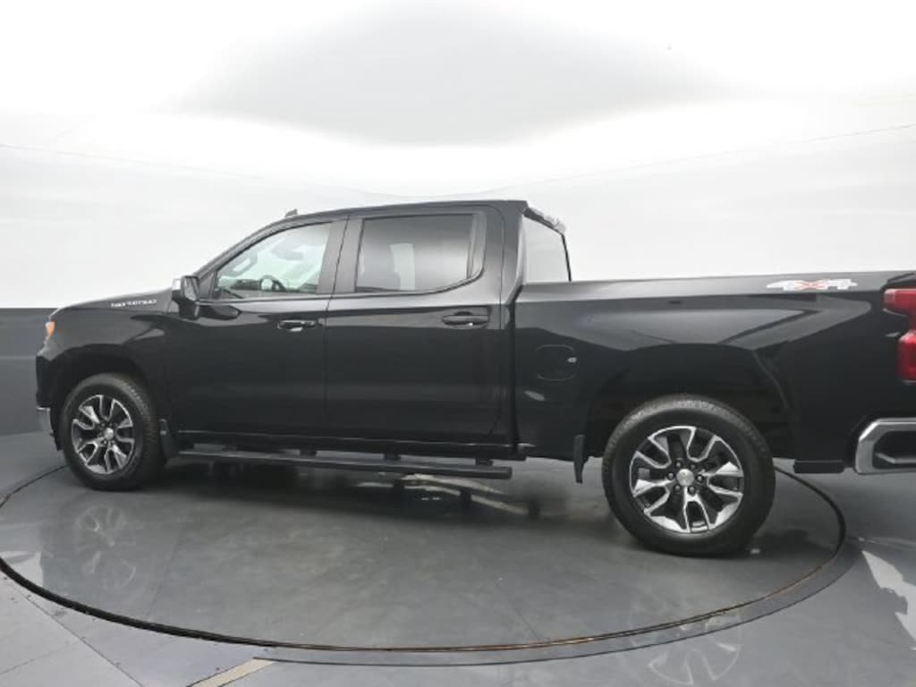 Used 2023 Chevrolet Silverado 1500 LT Truck