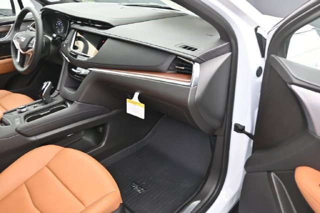 2026 Cadillac XT5 Premium Luxury - Photo 9