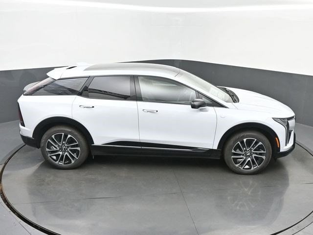 2026 Cadillac OPTIQ Sport - Photo 44