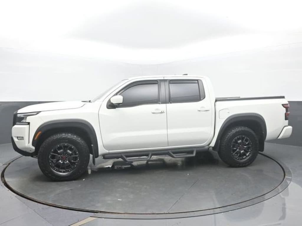 Used 2022 Nissan Frontier Crew Cab PRO-4X 4x4 Truck