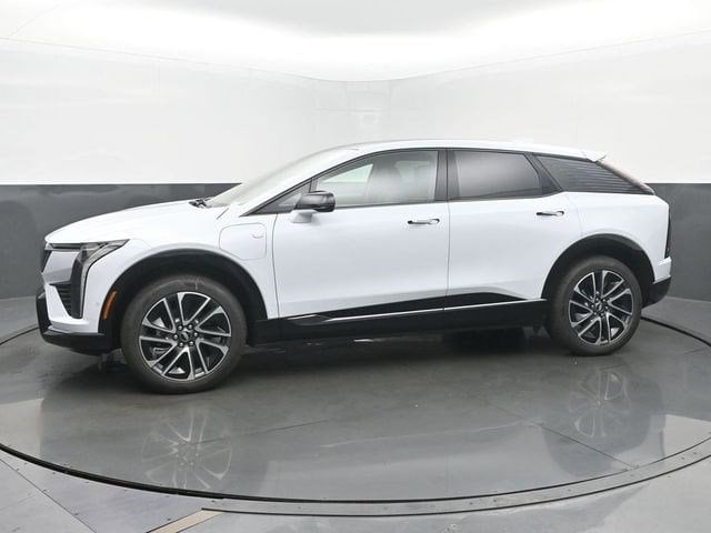 2026 Cadillac OPTIQ Sport - Photo 2