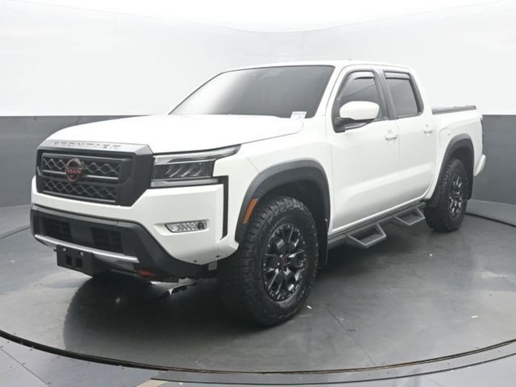 Used 2022 Nissan Frontier Crew Cab PRO-4X 4x4 Truck