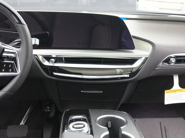 2026 Cadillac LYRIQ Sport - Photo 24