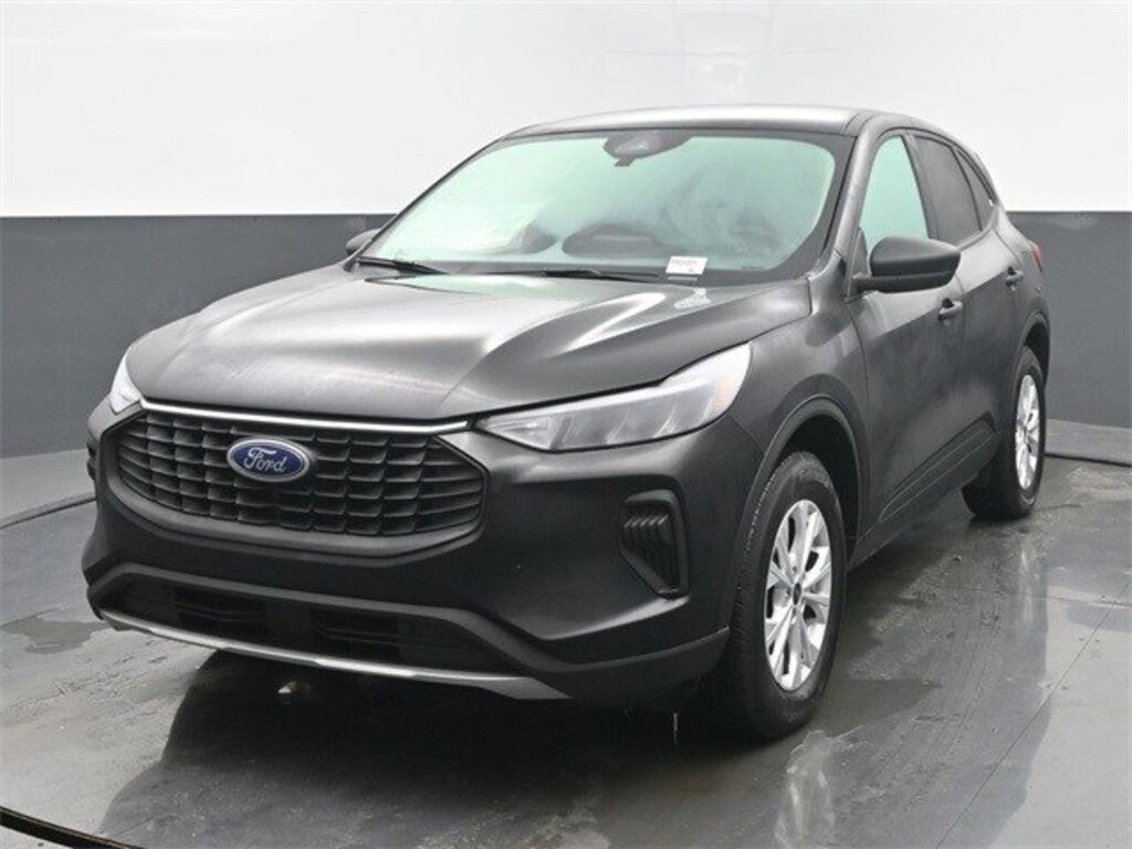 Used 2025 Ford Escape Active