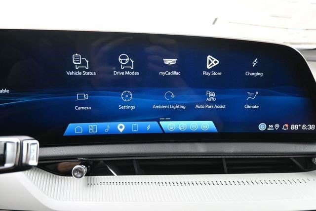 2026 Cadillac OPTIQ Sport - Photo 33