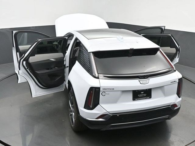 2026 Cadillac OPTIQ Sport - Photo 65