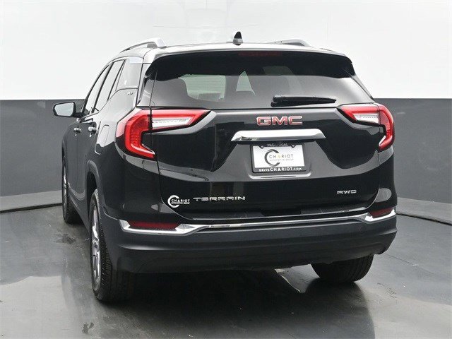 2024 Gmc Terrain SLT photo 3
