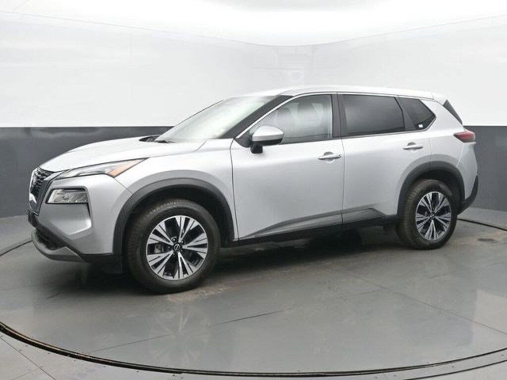 Used 2023 Nissan Rogue SV
