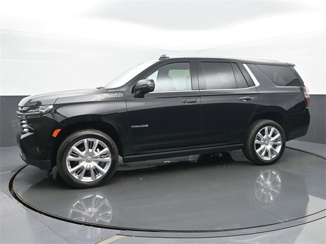 2024 Chevrolet Tahoe High Country photo 2