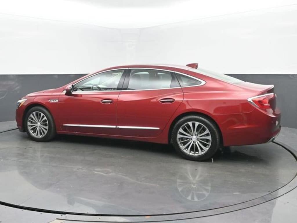 Used 2019 Buick Lacrosse Essence Car
