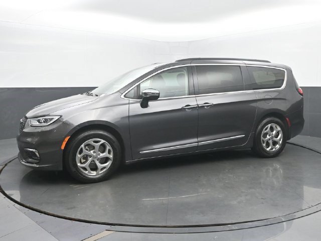 Used 2023 Chrysler Pacifica Limited