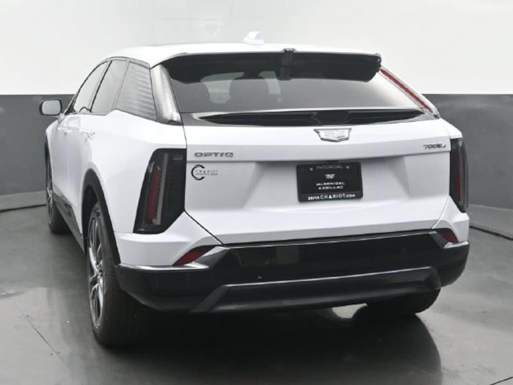 New 2026 CADILLAC OPTIQ Sport SUV