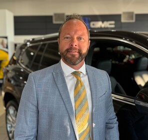 Staff member MIKE RIZER from ID_6707ea998bce