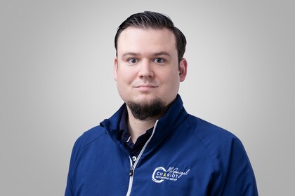 Staff member SPENCER JEFFERS from ID_f6cbcfe676b3