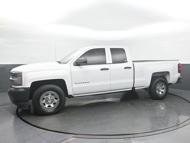 Used 2018 Chevrolet Silverado 1500 Work Truck 1WT with VIN 1GCRCNEH0JZ212758 for sale in Kokomo, IN