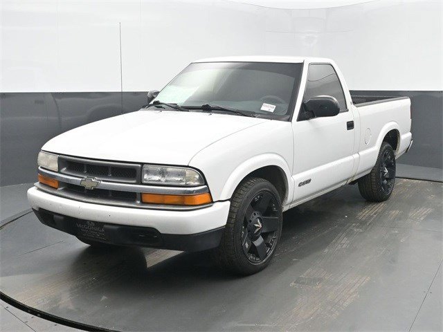 2001 Chevrolet S-10 LS
