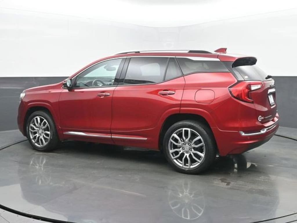 Used 2023 GMC Terrain Denali SUV