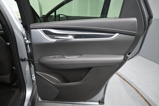 2025 Cadillac XT5 Premium Luxury - Photo 16