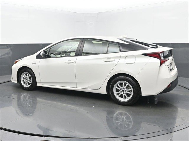 2019 Toyota Prius L Eco photo 3