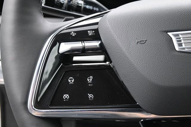 2026 Cadillac OPTIQ Sport - Photo 29
