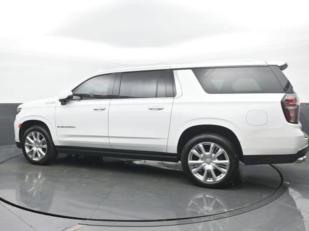 Used 2021 Chevrolet Suburban High Country SUV