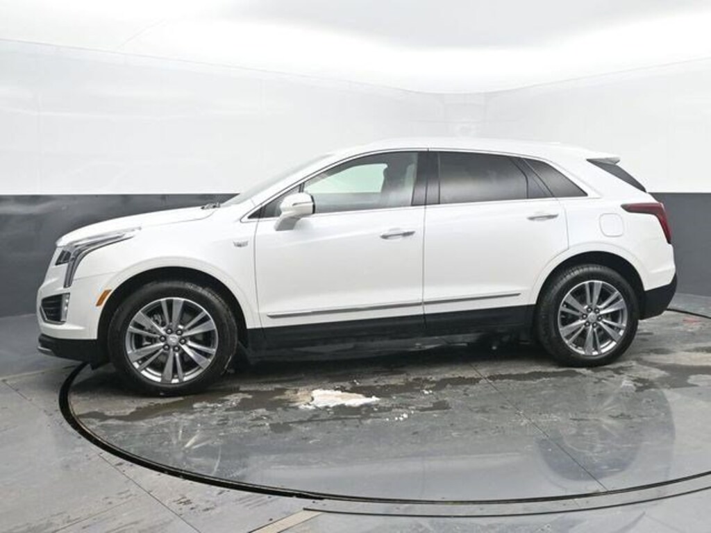 Certified 2025 CADILLAC XT5 Premium Luxury SUV