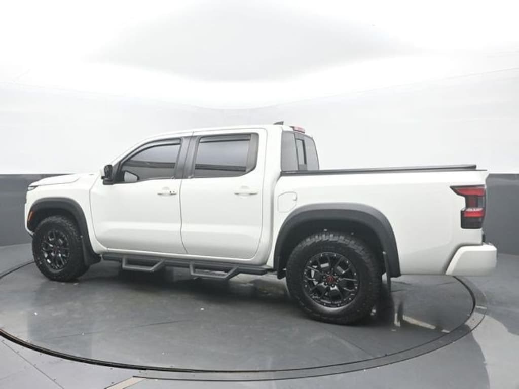 Used 2022 Nissan Frontier Crew Cab PRO-4X 4x4 Truck