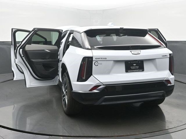 2026 Cadillac OPTIQ Sport - Photo 57