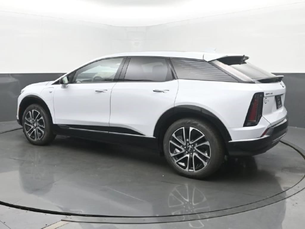 New 2026 CADILLAC OPTIQ Sport SUV