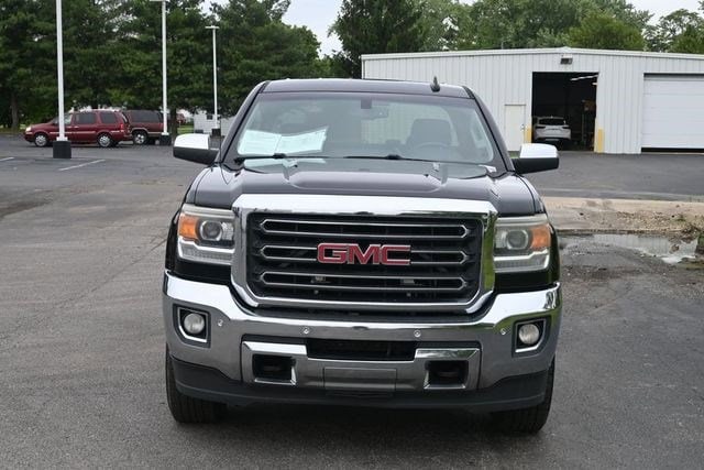 2016 GMC Sierra 4WD Crew Cab Long Box SLT's photo