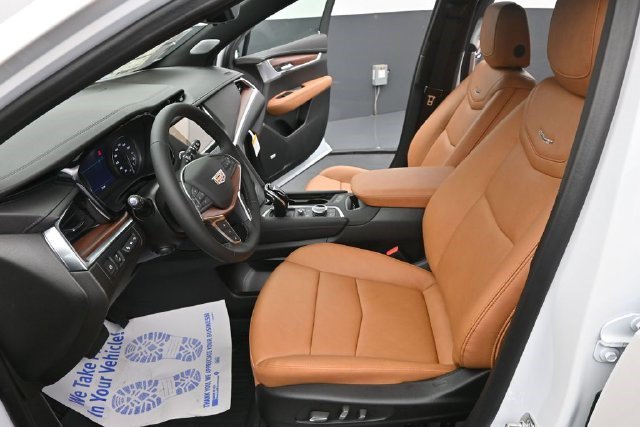 2026 Cadillac XT5 Premium Luxury - Photo 18