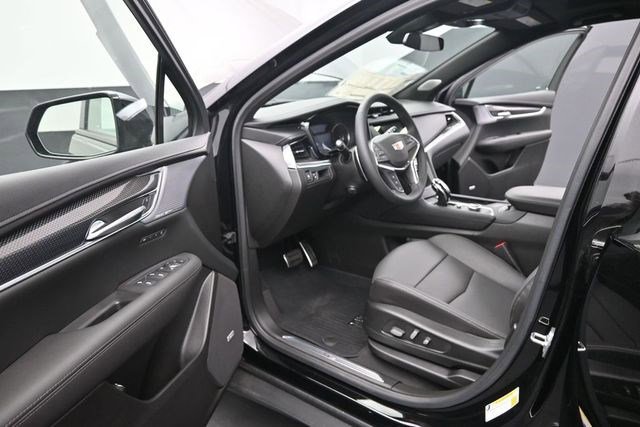 2025 Cadillac XT5 Sport - Photo 9