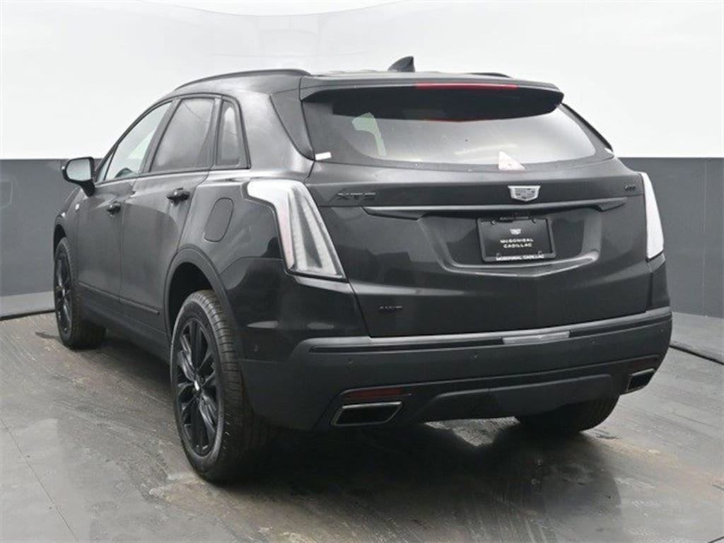 New 2026 CADILLAC XT5 Sport SUV