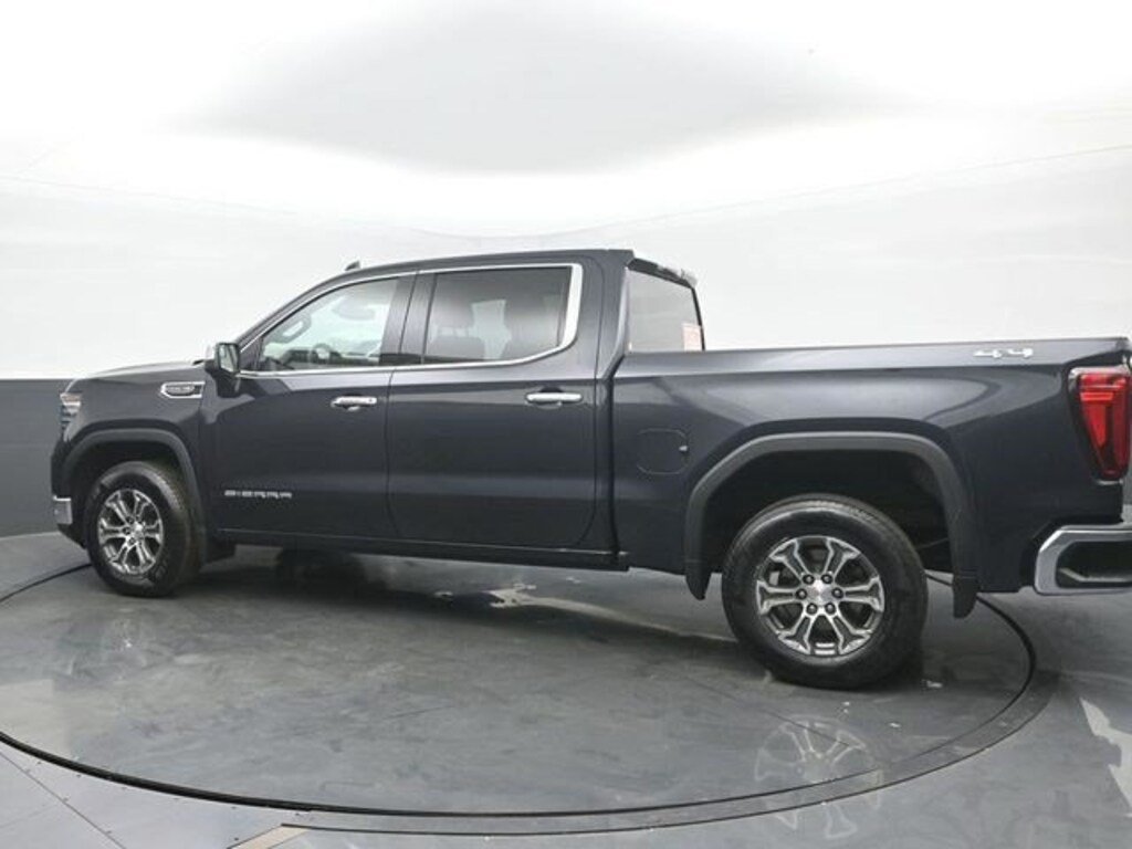 Used 2025 GMC Sierra 1500 SLT Truck Crew Cab