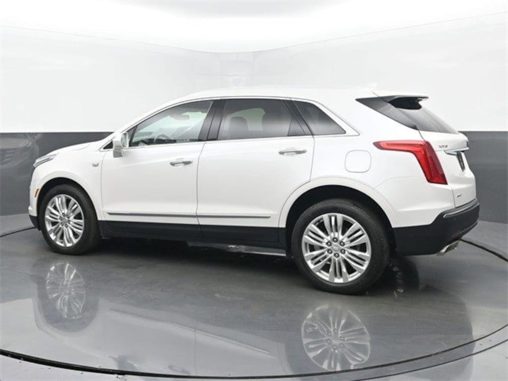 Used 2019 CADILLAC XT5 Premium Luxury AWD SUV