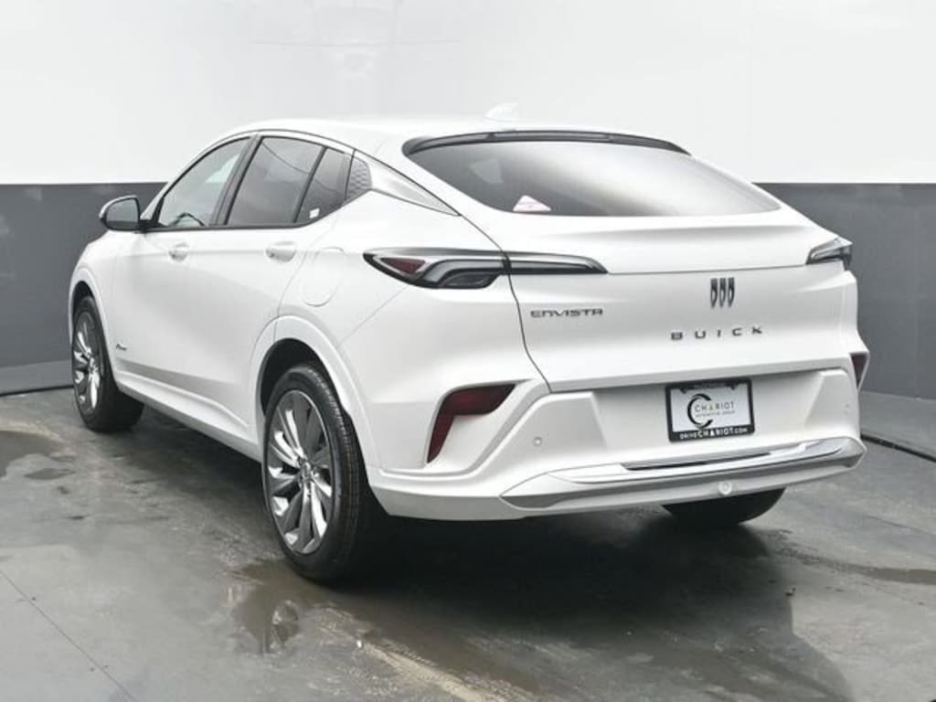 New 2026 Buick Envista Avenir SUV