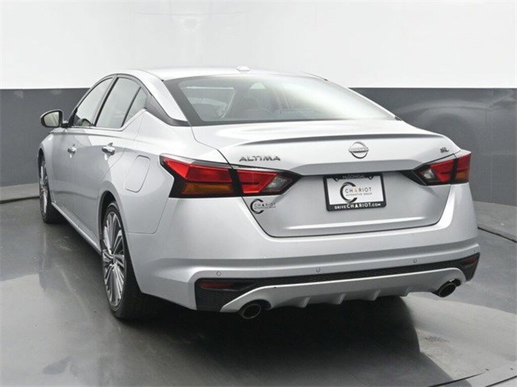 Used 2023 Nissan Altima 2.5 SL Sedan