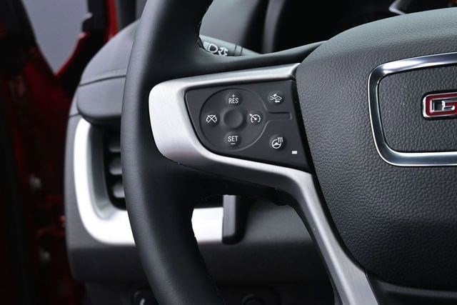 2024 GMC Terrain SLT - Photo 28