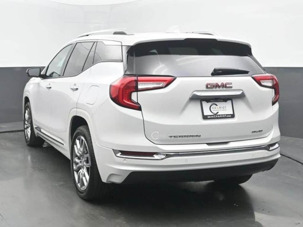 Used 2023 GMC Terrain Denali SUV