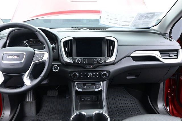 2024 GMC Terrain SLT - Photo 23