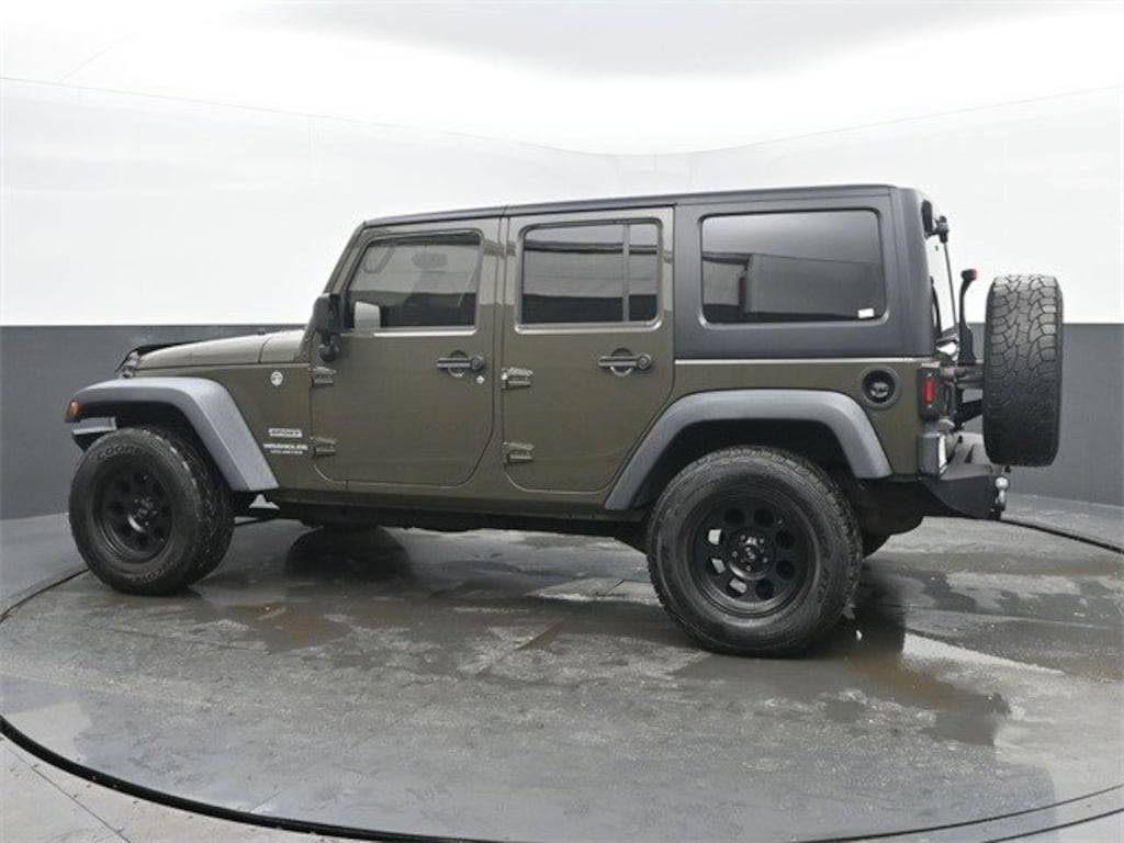 Used 2016 Jeep Wrangler Unlimited Sport SUV