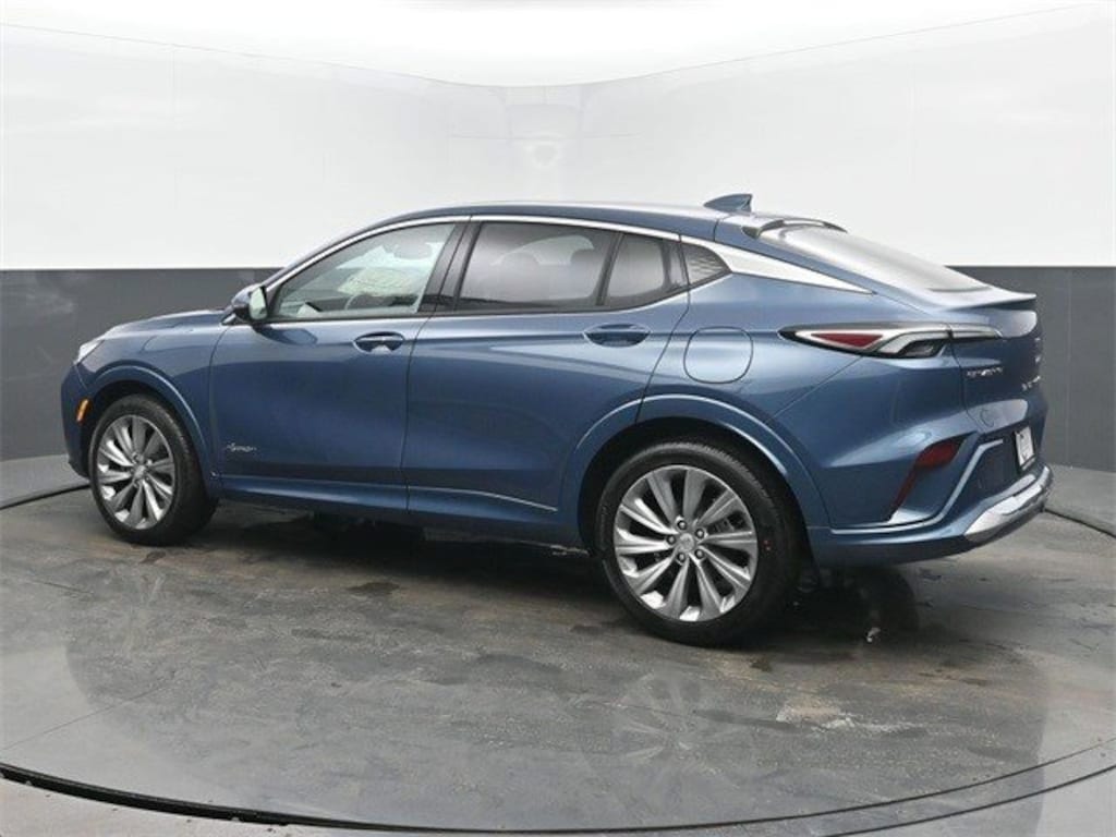 New 2026 Buick Envista Avenir SUV